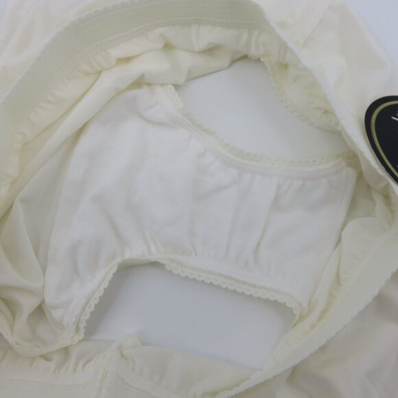 VTG Wacoal Women 7 Style 89360 Body Suede Solid Ivory Panty Nylon Blend NEW NWT - Picture 11 of 13